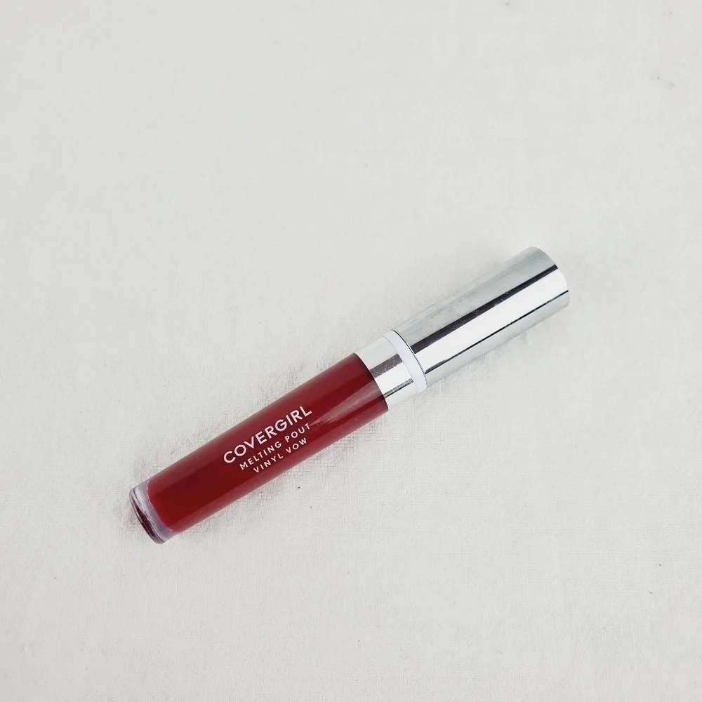 Covergirl melting pout Vinyl Vow Lip Gloss